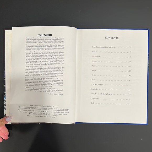 Betty Crockers Chinese Cookbook - Picture 2 of 4